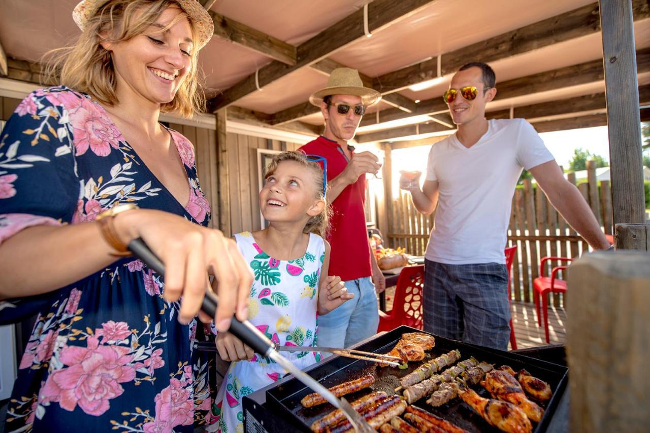 Camping L'Ocean Brem-Sur-Mer Luaran gambar